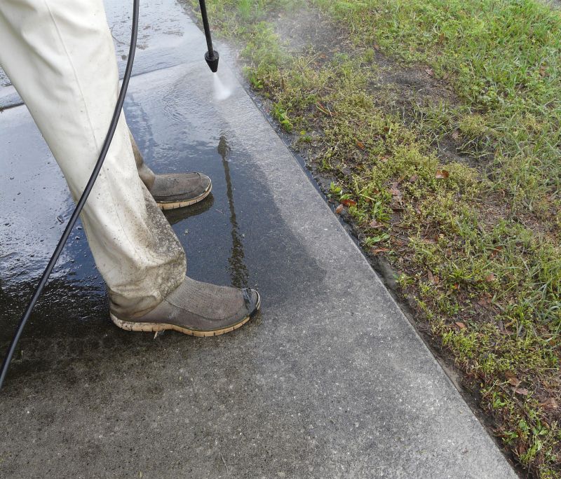Garage and Sidewalk Powerwashing